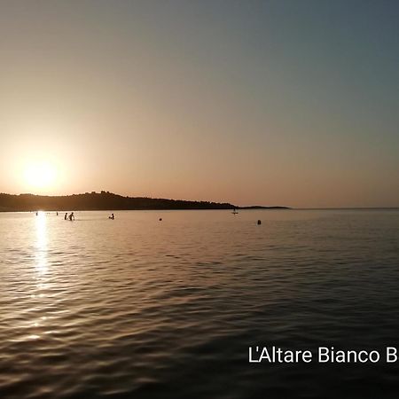 B&B L'Altare Bianco Весте Екстериор снимка